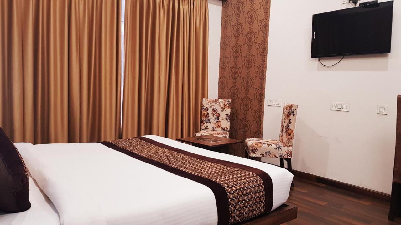 Hotel Citi Inn Grande Zirakpur المظهر الخارجي الصورة